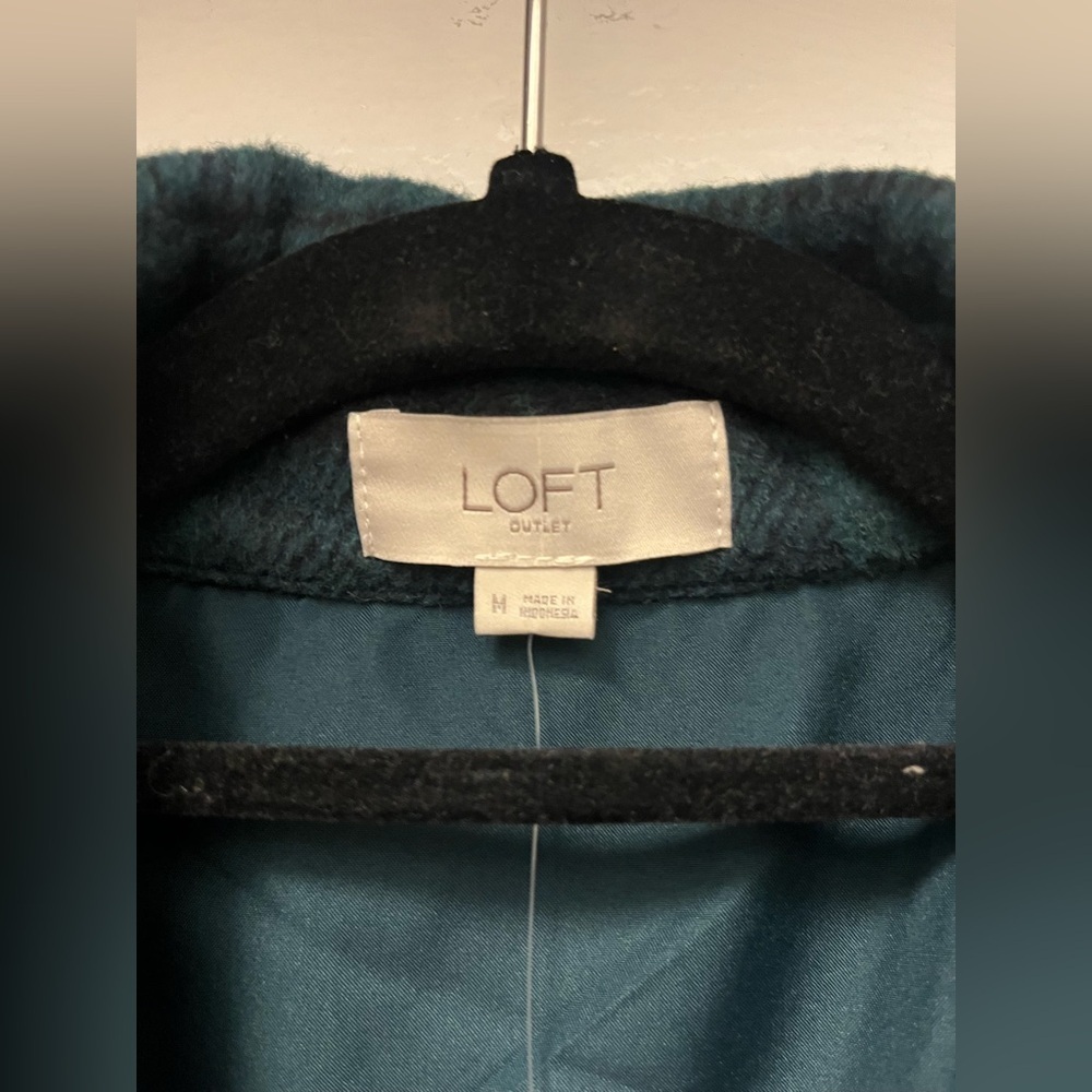 LOFT Plaid Shacket - Picture 5 of 7